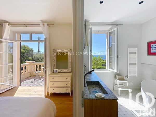 Maison 5 pièces de 130 m² à Bandol (83150)