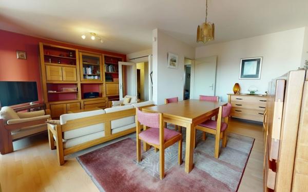 Appartement à vendre    4 pièces • 79,07 m2 Bischheim