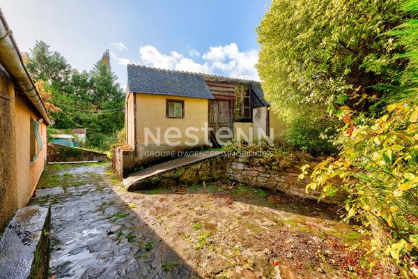 Petite maison à rénover avec grand terrain - Plerin (22)