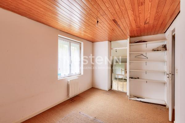 Petite maison à rénover avec grand terrain - Plerin (22)