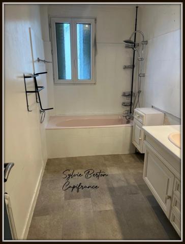 Location Tremblay en France, appartement T3 de 70 m² avec grand jardin commun