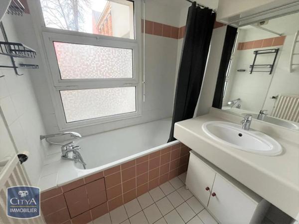 Appartement à louer 2 pièces 40.1m²