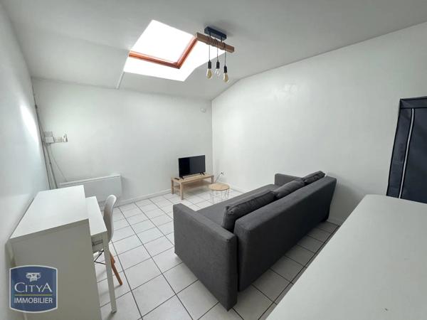 Appartement à louer 1 pièce 21.89m² Le Mans (72000)