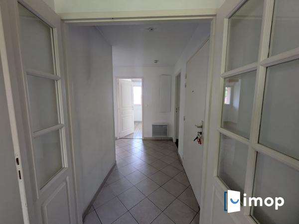Pontoise – 3 chambres lumineuses à 20 min à pied du RER dans quartier calme et verdoyant