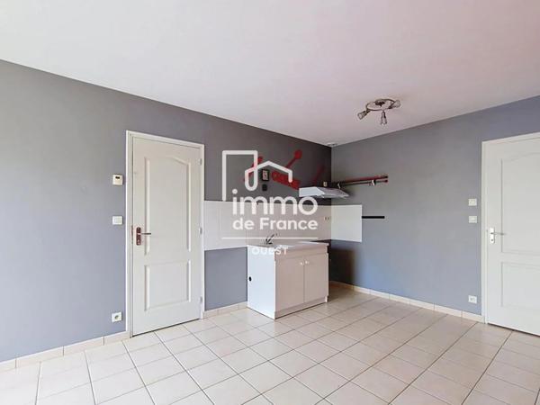 Maison à louer à Moulay (53100)