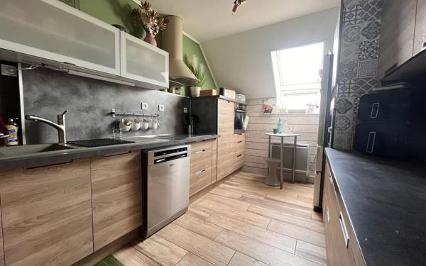 Appartement à vendre    4 pièces • 96 m2 Beauvais