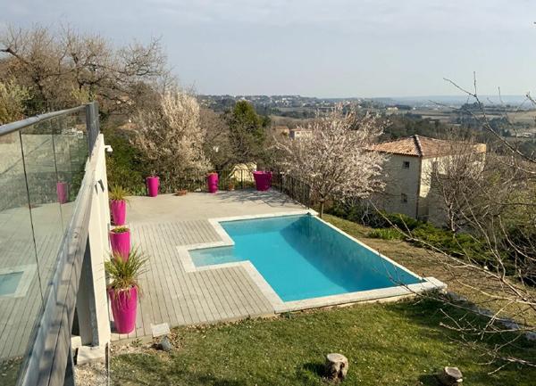 Maison à vendre    6 pièces •  Rochefort-du-Gard