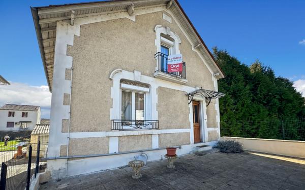 Maison à vendre    4 pièces •  Trélissac