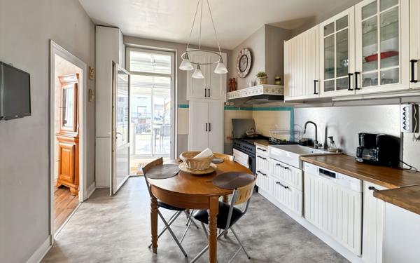 Maison à vendre    4 pièces •  Trélissac