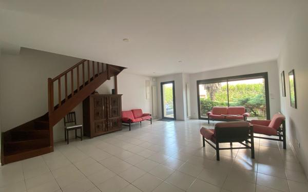 Maison à vendre    6 pièces • 126,58 m2 Antony