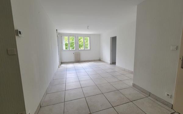 Appartement à vendre    4 pièces • 76,59 m2 Muret