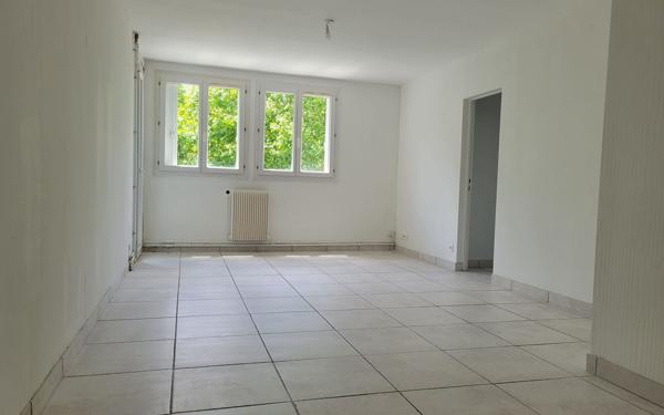 Appartement à vendre    4 pièces • 76,59 m2 Muret