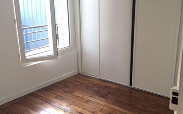 Appartement à louer    3 pièces • 49,29 m2 Antony