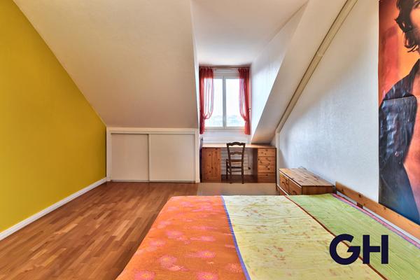 DUPLEX TOIT TERRASSE / CROIX - ROUSSE