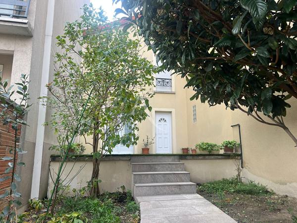 Maison de charme au coeur d'un quartier résidentiel des pavillons sous bois