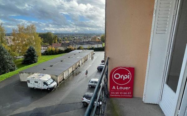 Appartement à louer    3 pièces • 51 m2 Isle