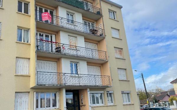 Appartement à louer    3 pièces • 51 m2 Isle