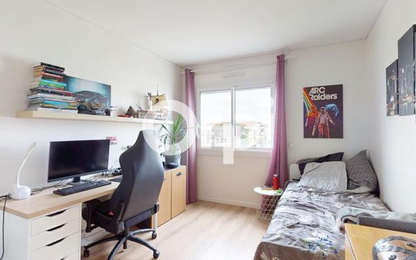 Appartement à vendre    3 pièces • 82,59 m2 Bron