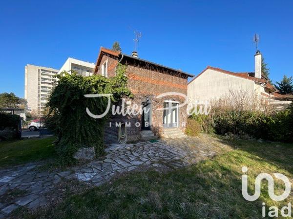 Maison 4 pièces de 76 m² à Châtenay-Malabry (92290)