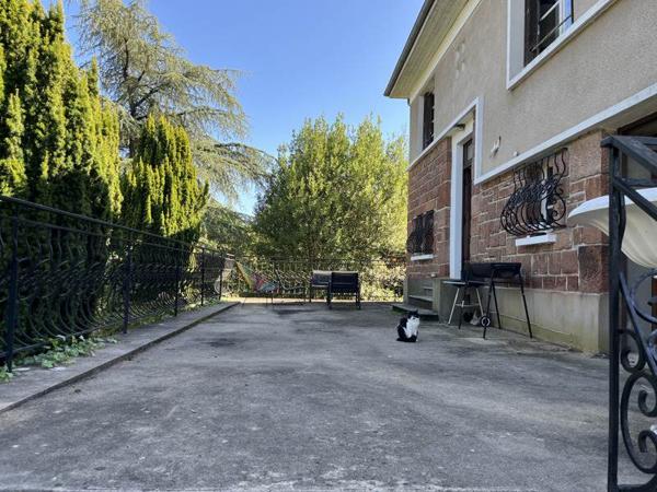 Maison à vendre |  Cransac |  5 pièces | 105 m²