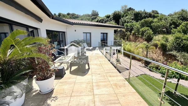 villa de luxe 7 pièces à Agosta de 250m2