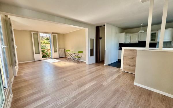 Appartement à vendre    5 pièces • 121 m2 Joinville-le-Pont