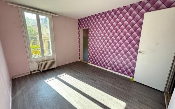 Appartement à vendre    5 pièces • 121 m2 Joinville-le-Pont