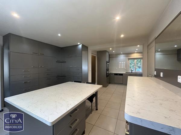 Maison à vendre 8 pièces 215m² Chitenay (41120)