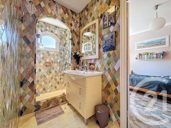 Maison à vendre  7 pièces - 216,85 m2 ANTIBES - 06