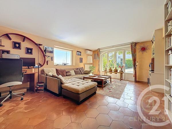 Maison à vendre  7 pièces - 216,85 m2 ANTIBES - 06