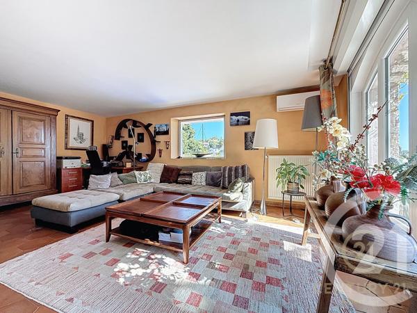 Maison à vendre  7 pièces - 216,85 m2 ANTIBES - 06