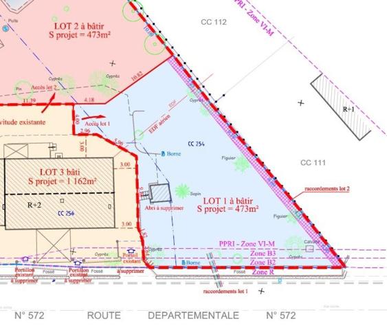 Terrain constructible de 473 m² proche du centre