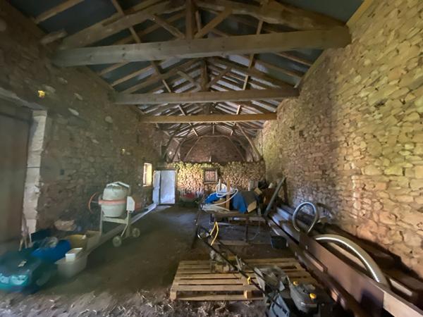 Maison en pierre rénovée avec vue imprenable - Grange - Aucun travaux