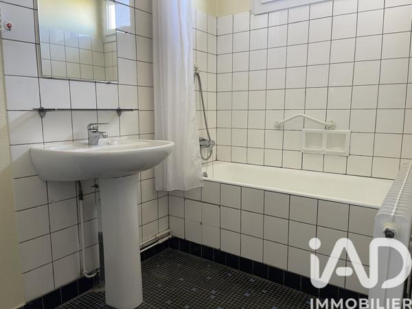 Maison à vendre 5 pièces 83 m² Châteauroux