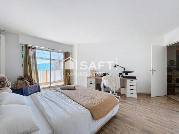 3 pièces vue mer, golf et piscine
