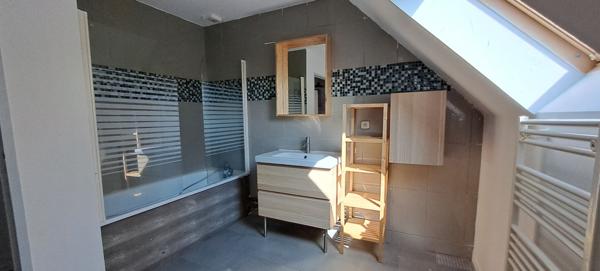 Maison à vendre à Étampes - 5 pièces, 3 chambres, calme et confort