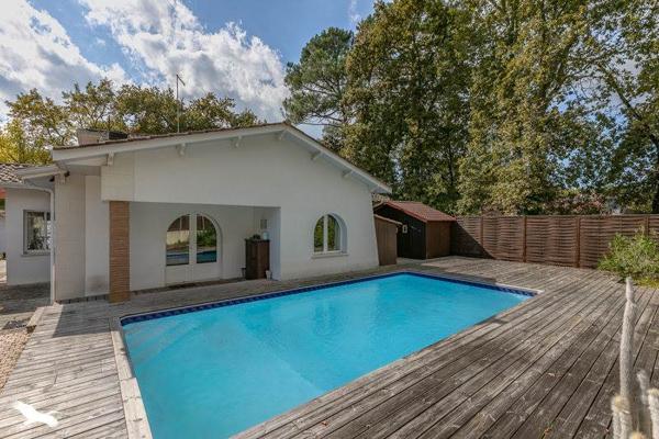 Maison à vendre |  Arès |  5 pièces | 230 m²