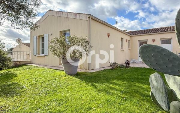 Maison à vendre    4 pièces •  Rochefort