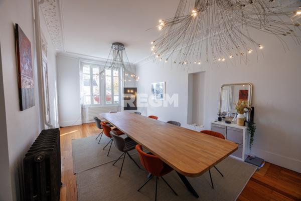 Grenoble (38100) Bien de caractère 280 m² – Habitation, division ou bureaux – Emplacement stratégique