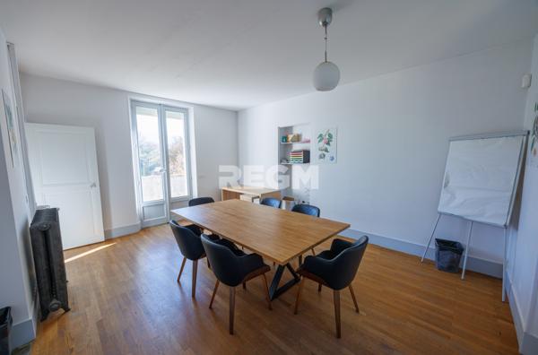 Grenoble (38100) Bien de caractère 280 m² – Habitation, division ou bureaux – Emplacement stratégique