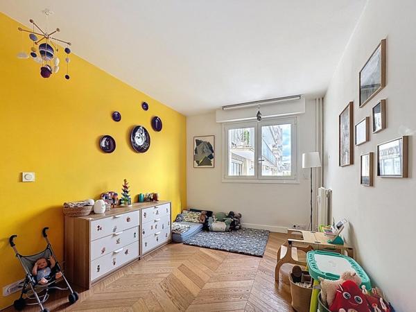 BEAU 3P 73M² AVEC BALCON ET VUE DEGAGEE