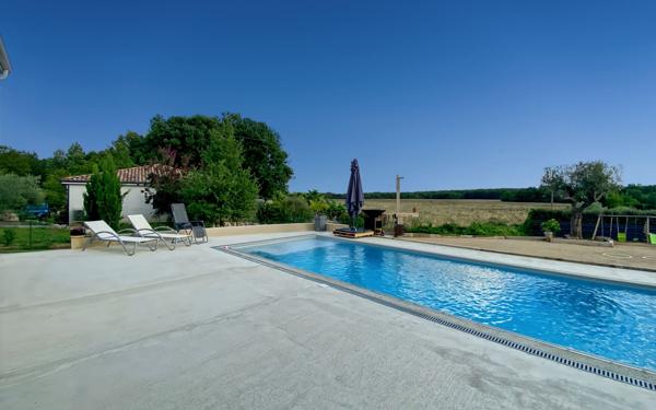 Maison à vendre    5 pièces •  Orgueil