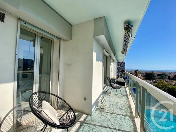 Appartement F2 à vendre  2 pièces - 39 m 2   NICE  - 06