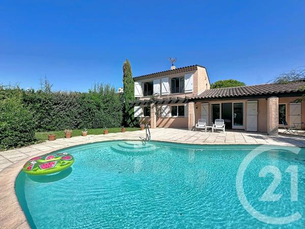 Maison à vendre  4 pièces - 131 m 2   MOUGINS  - 06