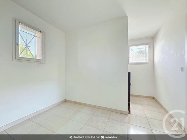 Maison à vendre  4 pièces - 131 m 2   MOUGINS  - 06