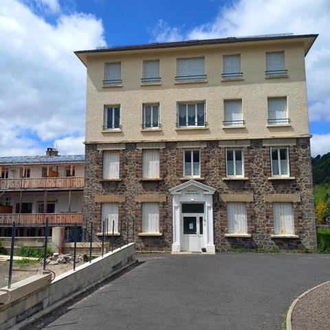Appartement 2 pièces de 34 m² à Le mont dore