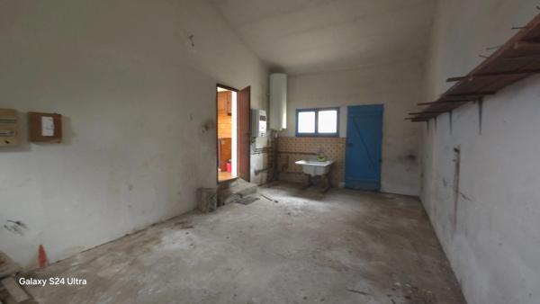 Rare ! Grande villa avec jardin arboré au calme à Coursan 160 m2 environ