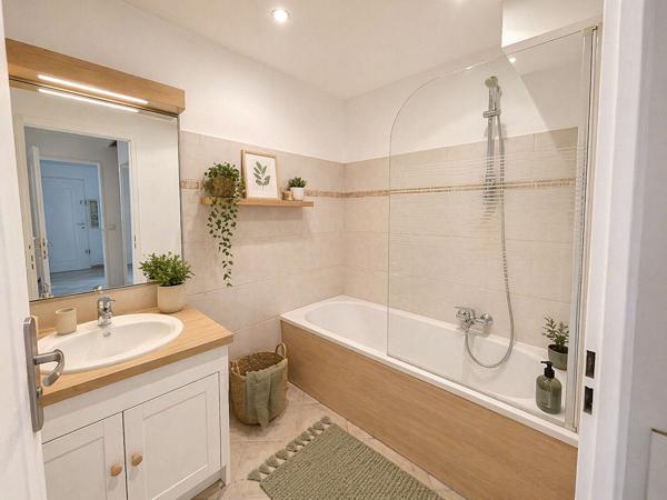 Le Cannet MontJoli - Appartement 3 pièces 63m² - Terrasse sud au calme - piscine - cave