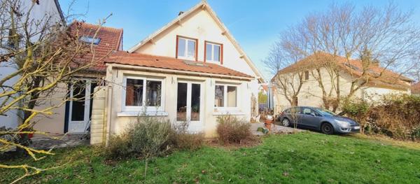 Quartier Mondétour - Maison 130 m² - 4 chambres - dépendance / Habitation