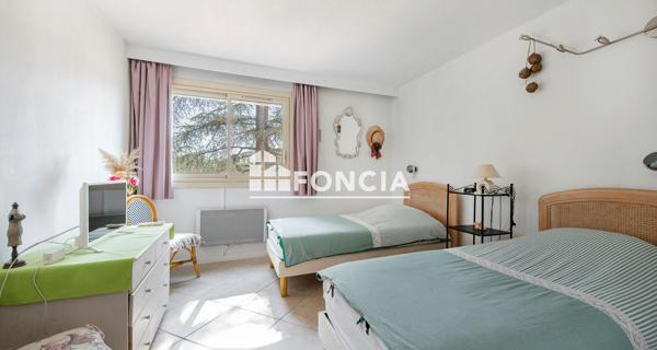 À vendre Appartement 2 pièces 39 m² - Gréoux-les-bains 04800